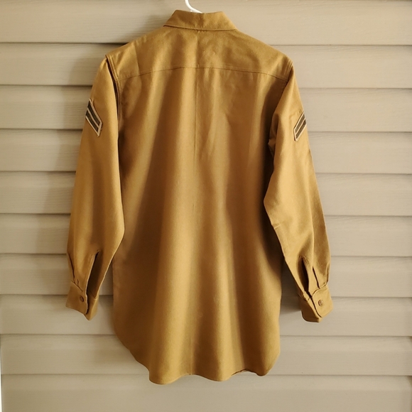 Vintage 50's Korean War men's M/L tan khaki wool long sleeve military shirt - Picture 7 of 10